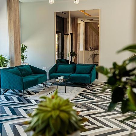 Hotel Real Vlorë 외부 사진